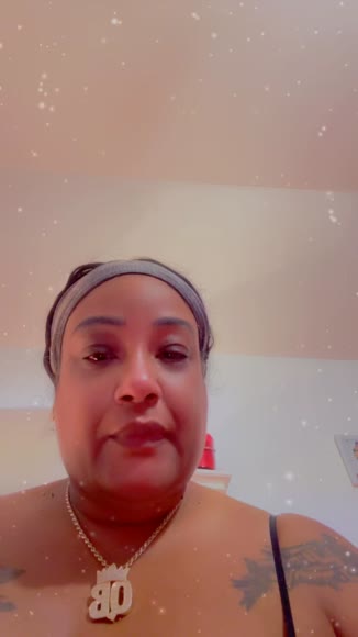 Video review of Kleem Organics Peptide Serum for Face with Collagen Boosting and Firming Benefits  by 67a2c080554bf921c9a3ac41