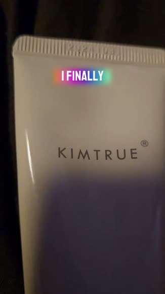 Video review of Kimtrue Brightening Hand Cream with Niacinamide and Shea Butter (Grapefruit)  by 6786aff53b9b84a68686ae04