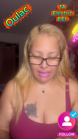 Video review of OULAC Paris Cosmetics Ltd Liquid Diamond  by 677eb5f80842b261e648670e