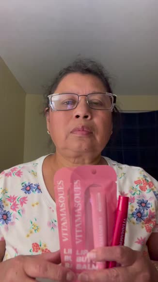 Video review of Vitamasques Lip Butter Balms Treat Set  by 678cf15488c7729fb2e4f09c