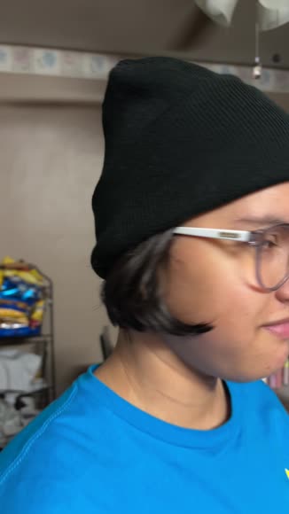 Video review of HW HAAKWEAR Theta-Stitch Cuffed Beanie  by 66fe02107a55898adf3f5b70
